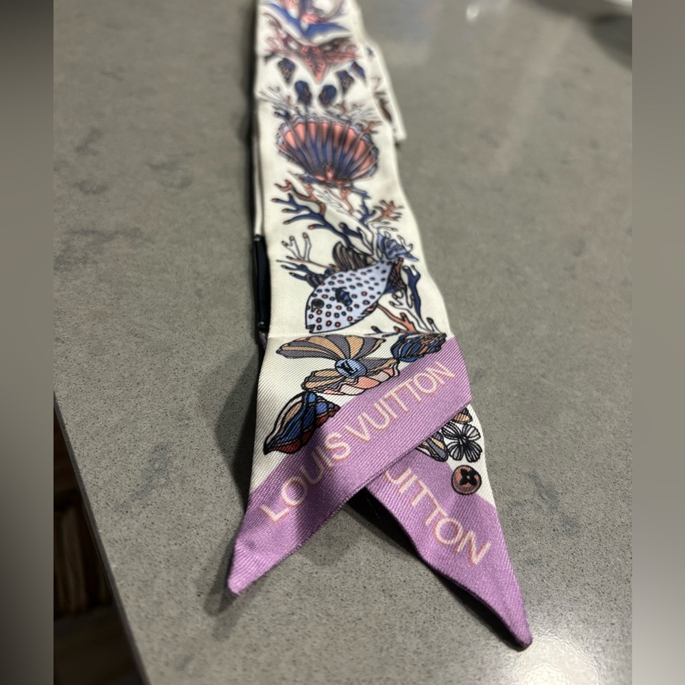 Louis Vuitton Twilly/Scarf